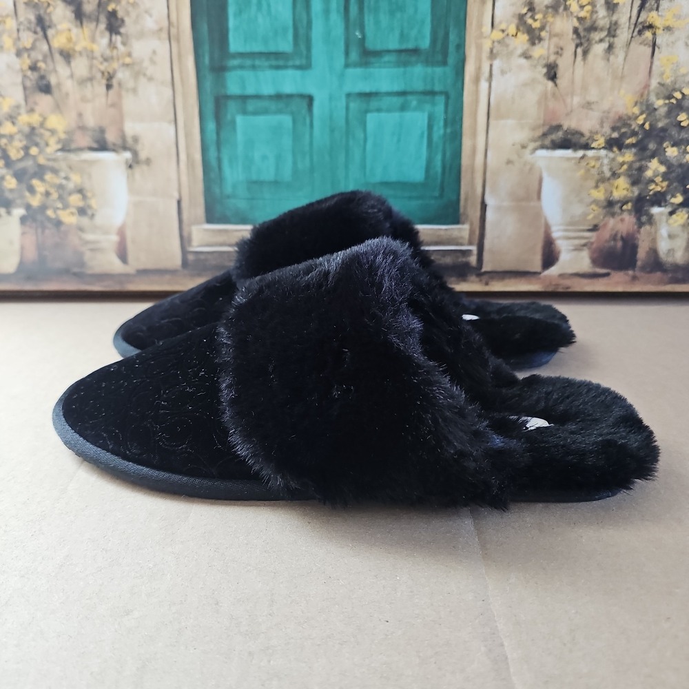 Coach Women's Zuri Slippers Black.‎ Size 11B